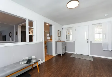 28 Agnes Street Manchester NH 03102