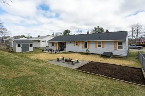 28 Agnes Street Manchester NH 03102