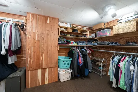 28 Agnes Street Manchester NH 03102