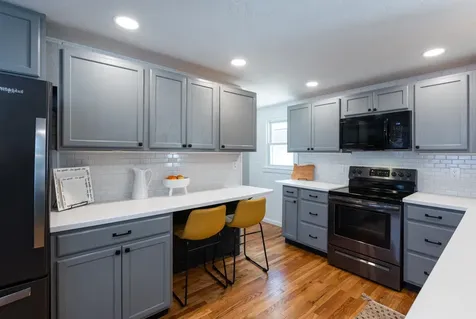 28 Agnes Street Manchester NH 03102