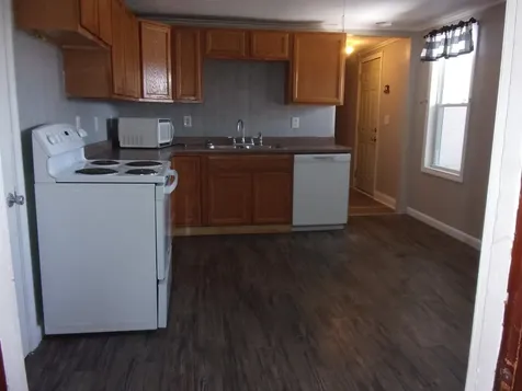 7 Elliott Street Laconia NH 03246