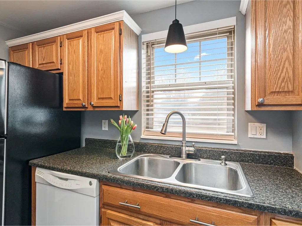 22 Robert Frost Circle Colchester VT 05446