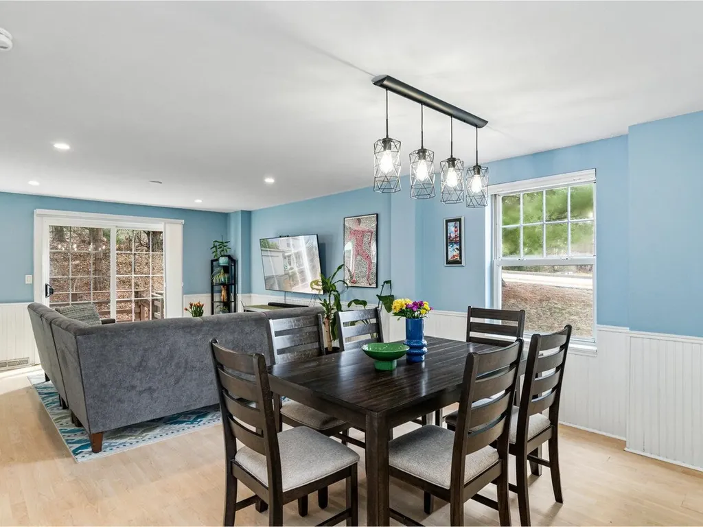 22 Robert Frost Circle Colchester VT 05446