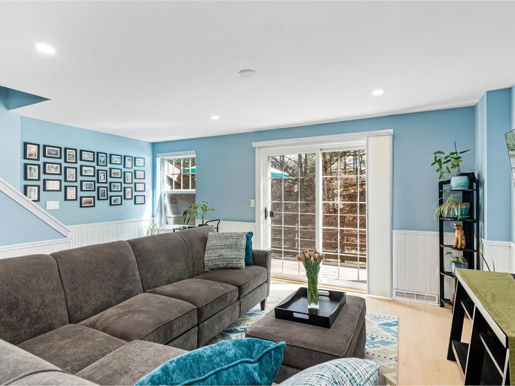 22 Robert Frost Circle Colchester VT 05446