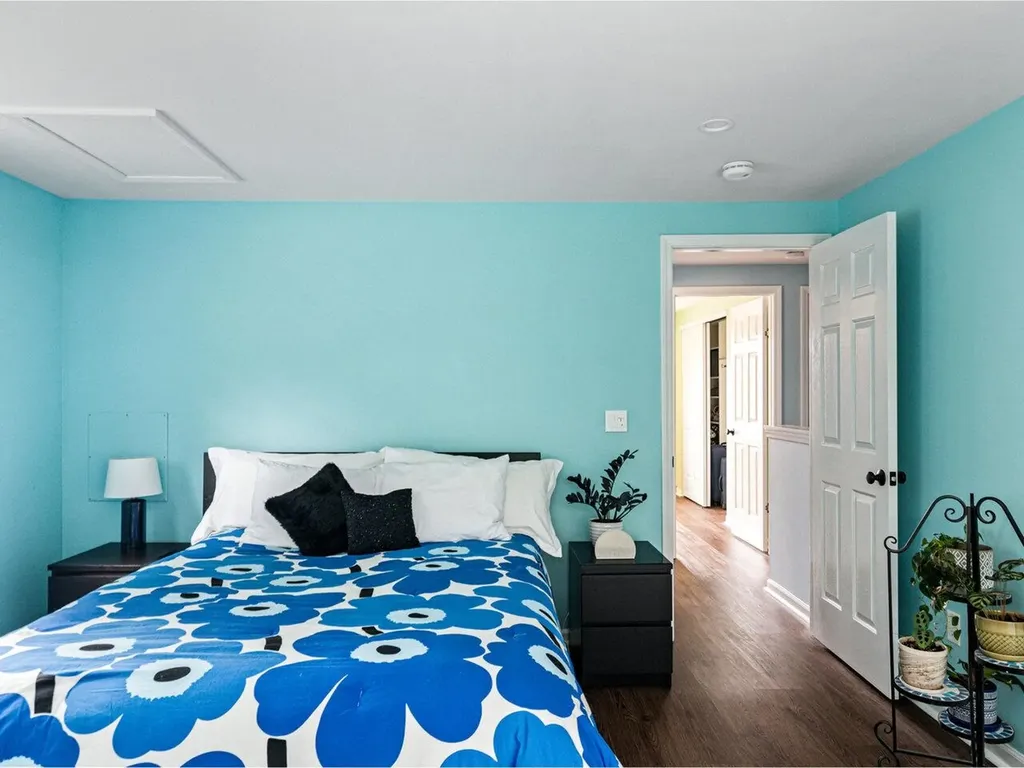 22 Robert Frost Circle Colchester VT 05446