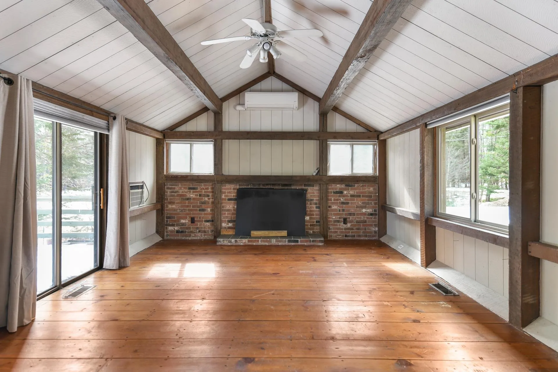 112 Greensward Drive Grantham NH 03753