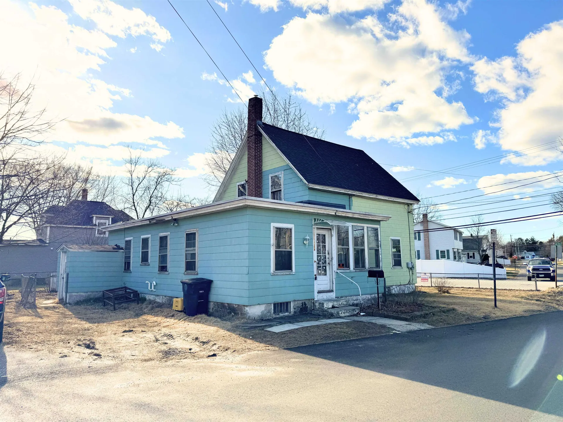 180 Kinsley Street Nashua NH 03060