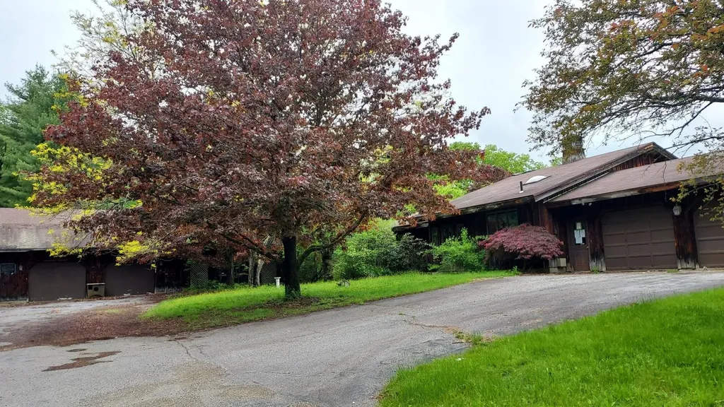 487 River Road Westmoreland NH 03467