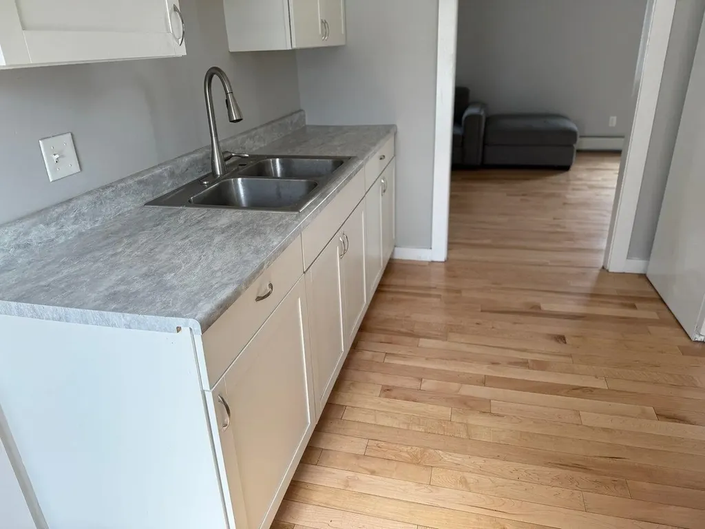 89 Pitkin Street Burlington VT 05401