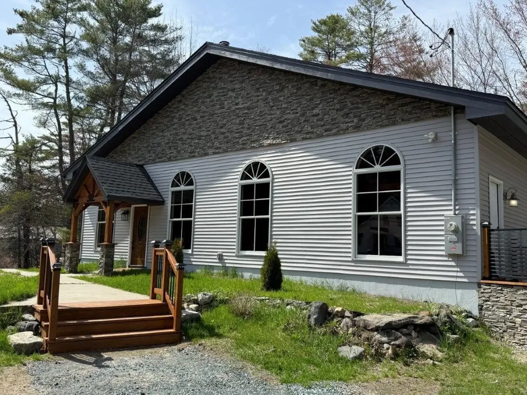 1011 Us Route 4 Canaan NH 03741