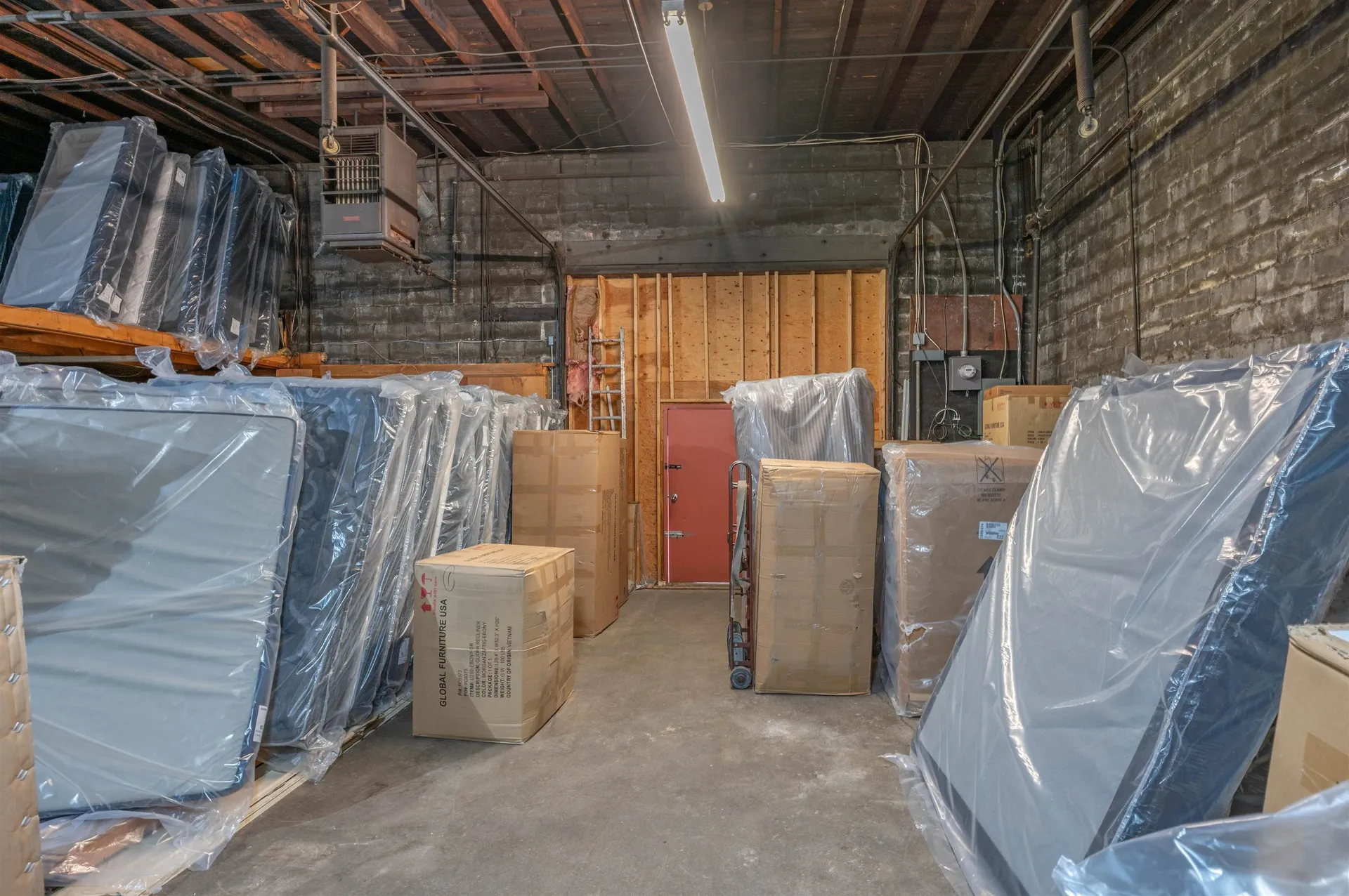 51 1/2 Kinsley Street Nashua NH 03062