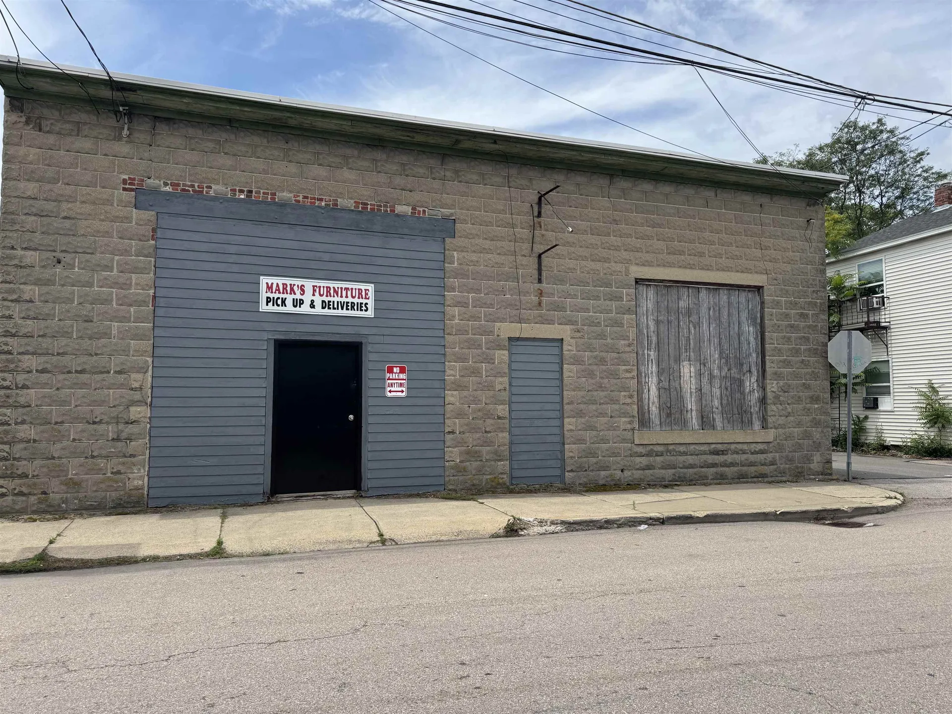 51 1/2 Kinsley Street Nashua NH 03062