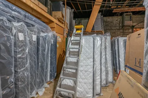 51 1/2 Kinsley Street Nashua NH 03062