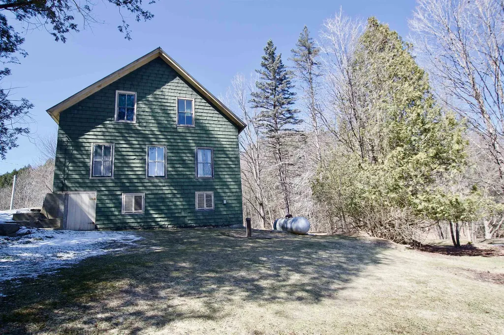3267 Crossett Hill Road Duxbury VT 05676