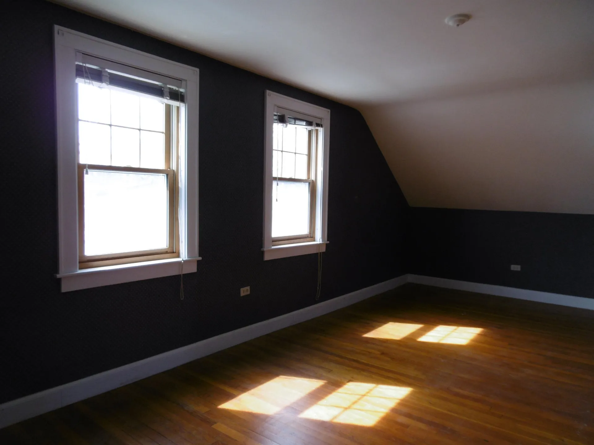 8 Harrington Avenue Manchester NH 03103