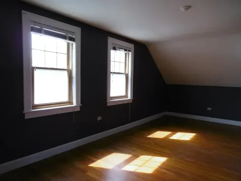 8 Harrington Avenue Manchester NH 03103