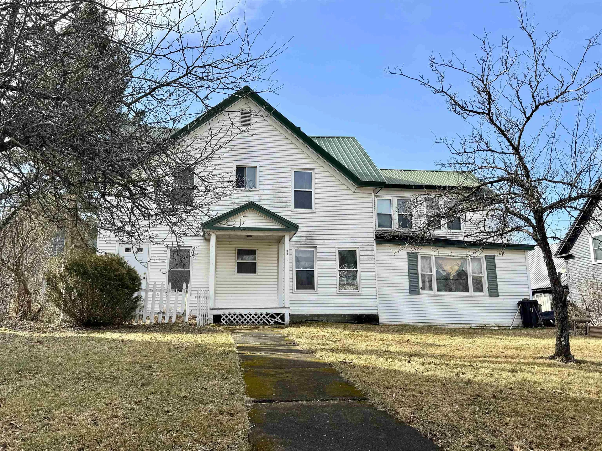31 & 33 Colby Street Colebrook NH 03576