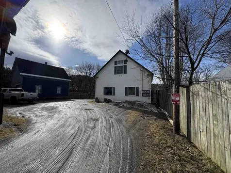 31 & 33 Colby Street Colebrook NH 03576