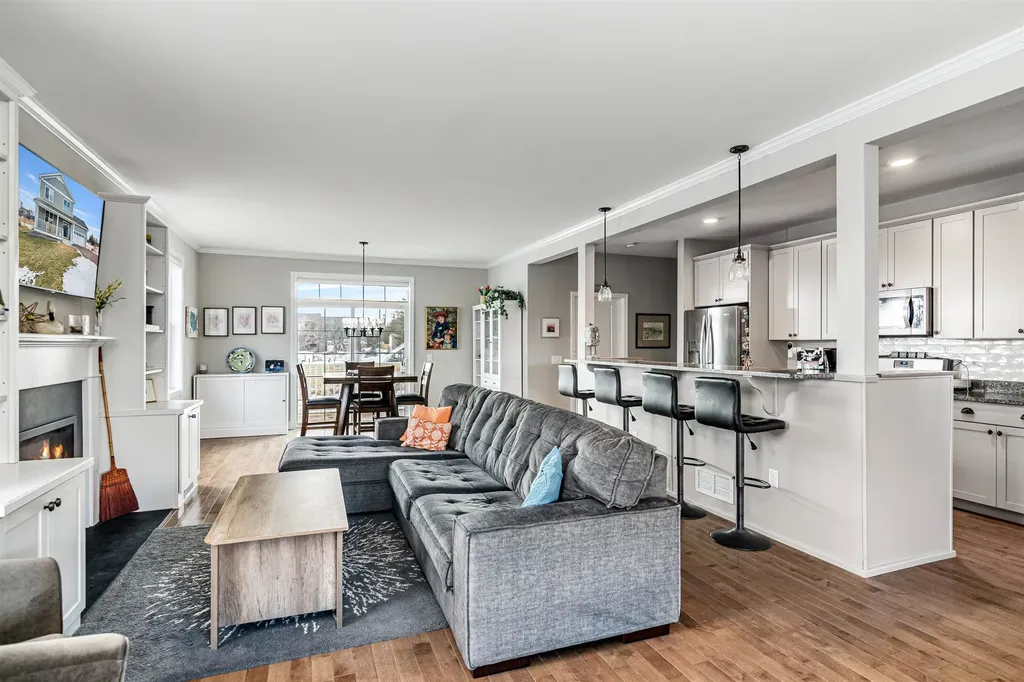 161 Sadie Lane South Burlington VT 05403