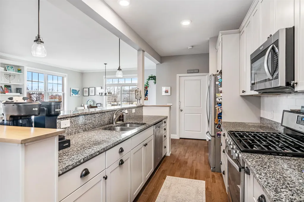 161 Sadie Lane South Burlington VT 05403