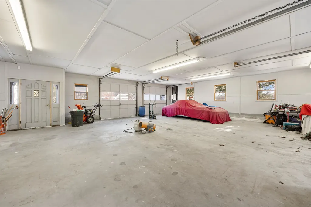 64 Snow Street Concord NH 03303