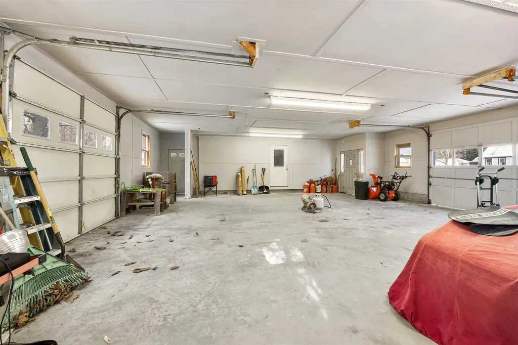 64 Snow Street Concord NH 03303