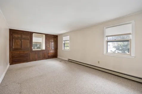 64 Snow Street Concord NH 03303