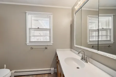 64 Snow Street Concord NH 03303