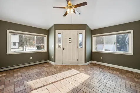 64 Snow Street Concord NH 03303