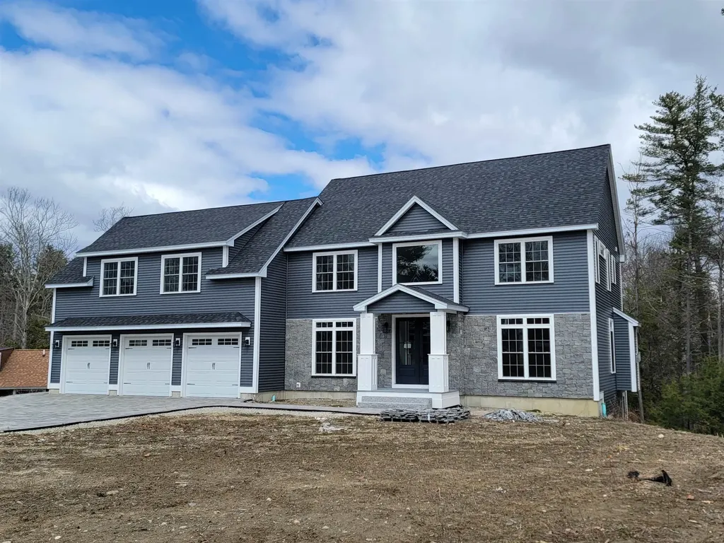 12 Zeland Drive Dover NH 03820