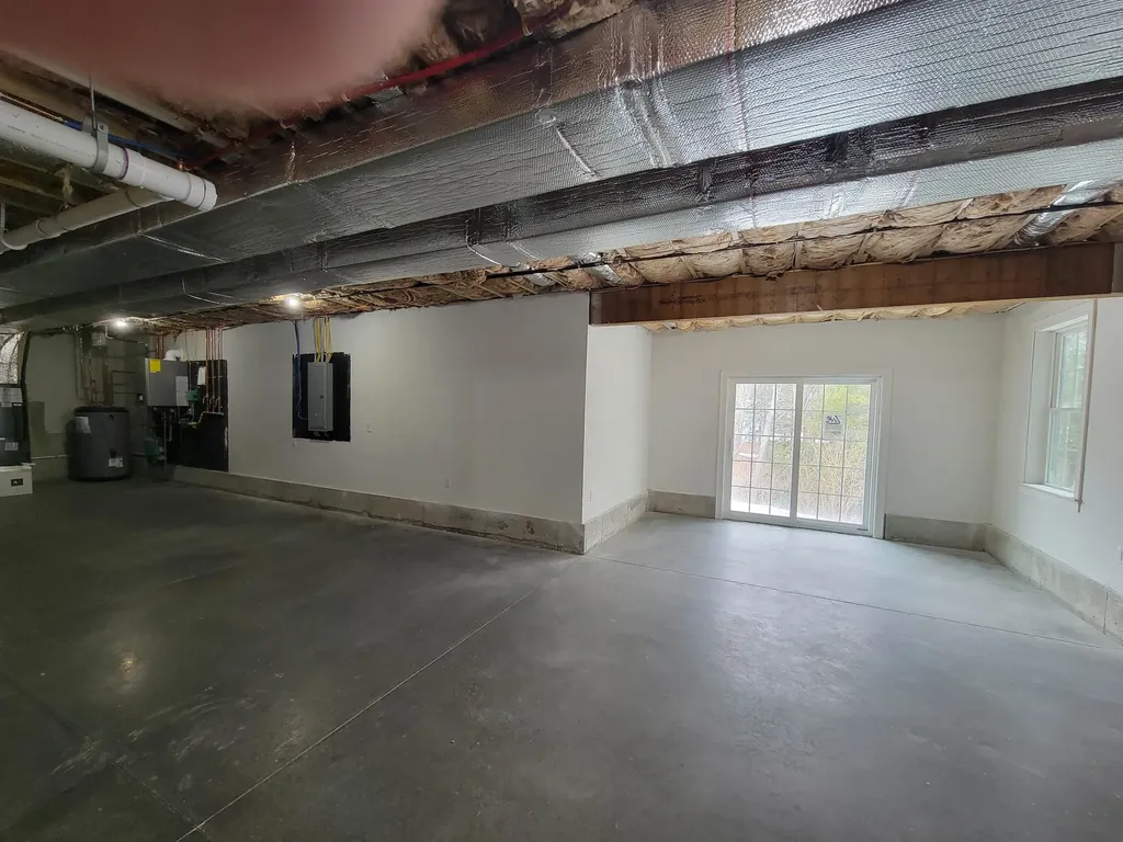 12 Zeland Drive Dover NH 03820