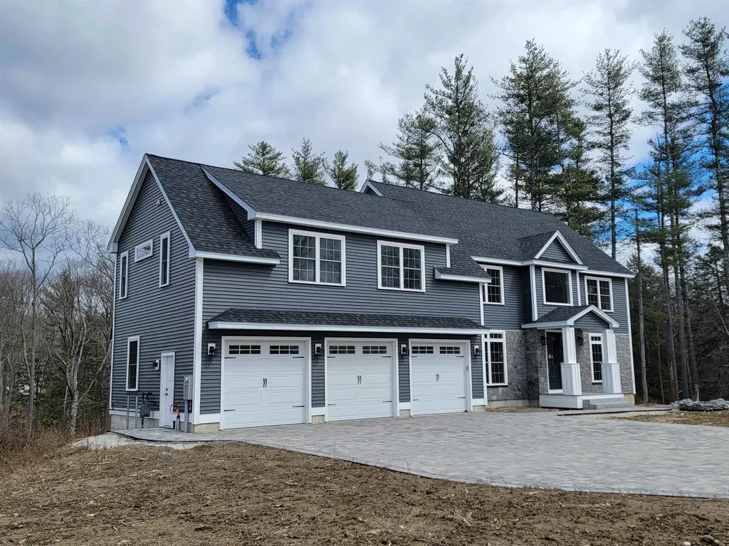 12 Zeland Drive Dover NH 03820