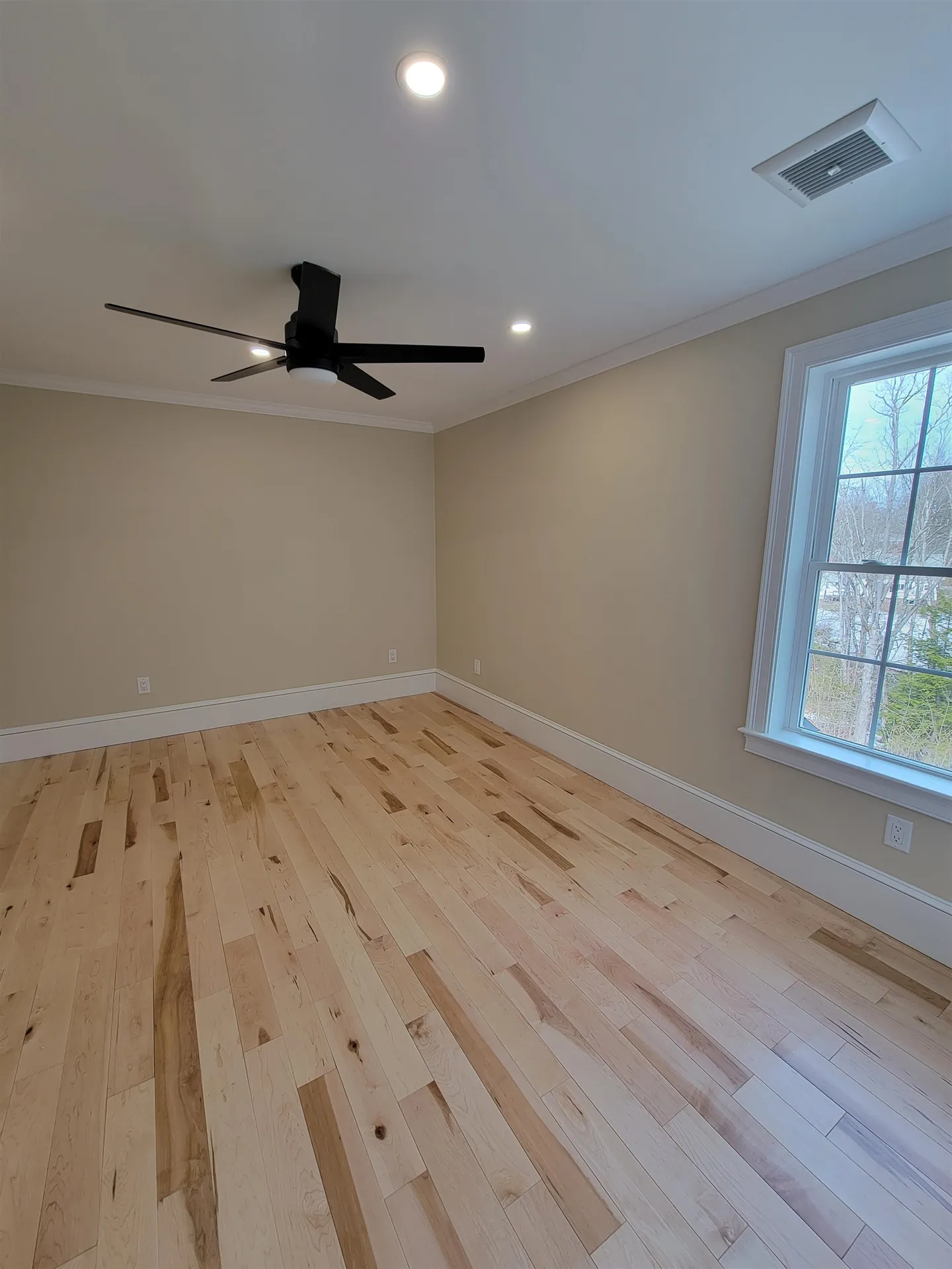 12 Zeland Drive Dover NH 03820