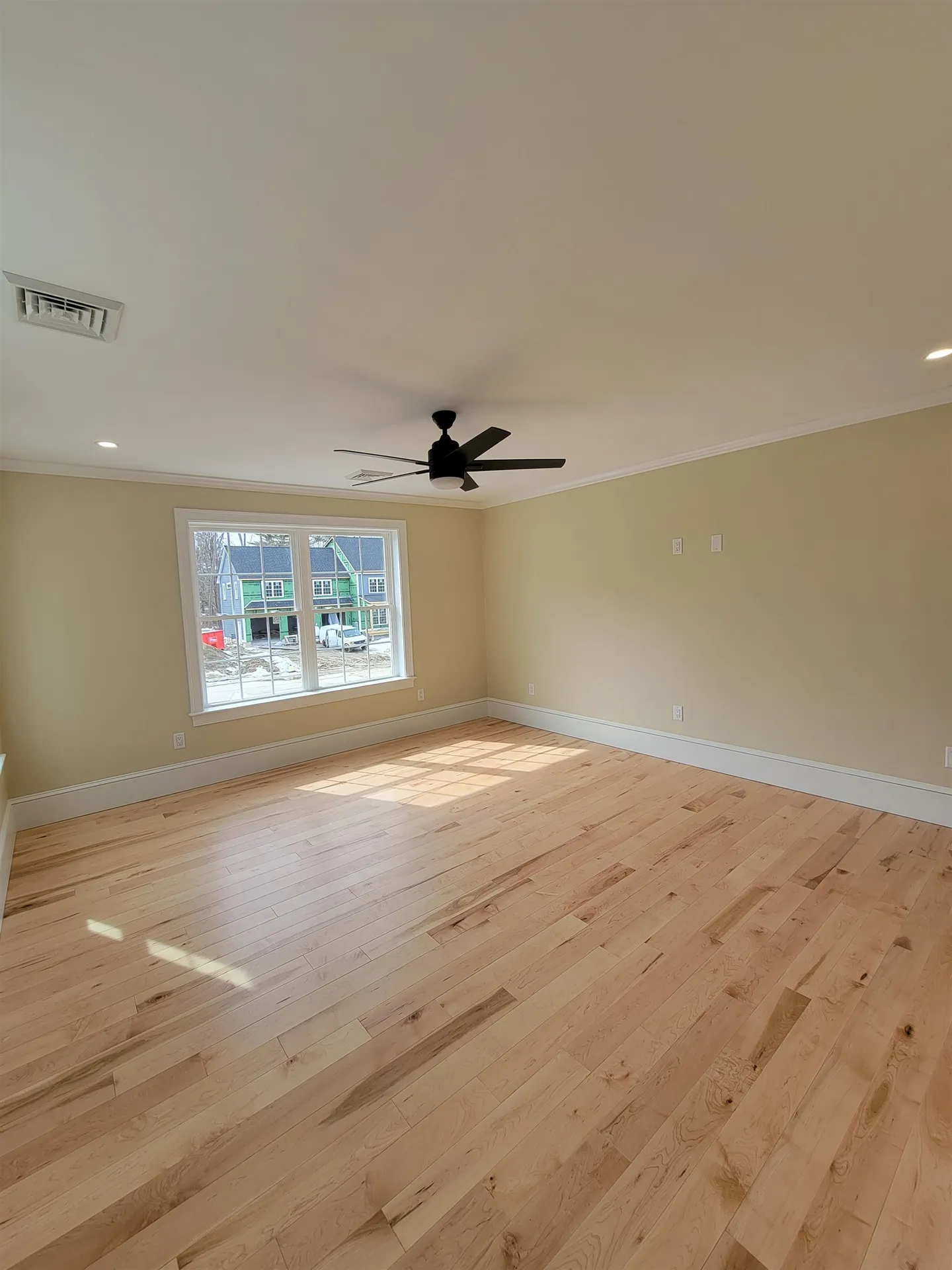 12 Zeland Drive Dover NH 03820