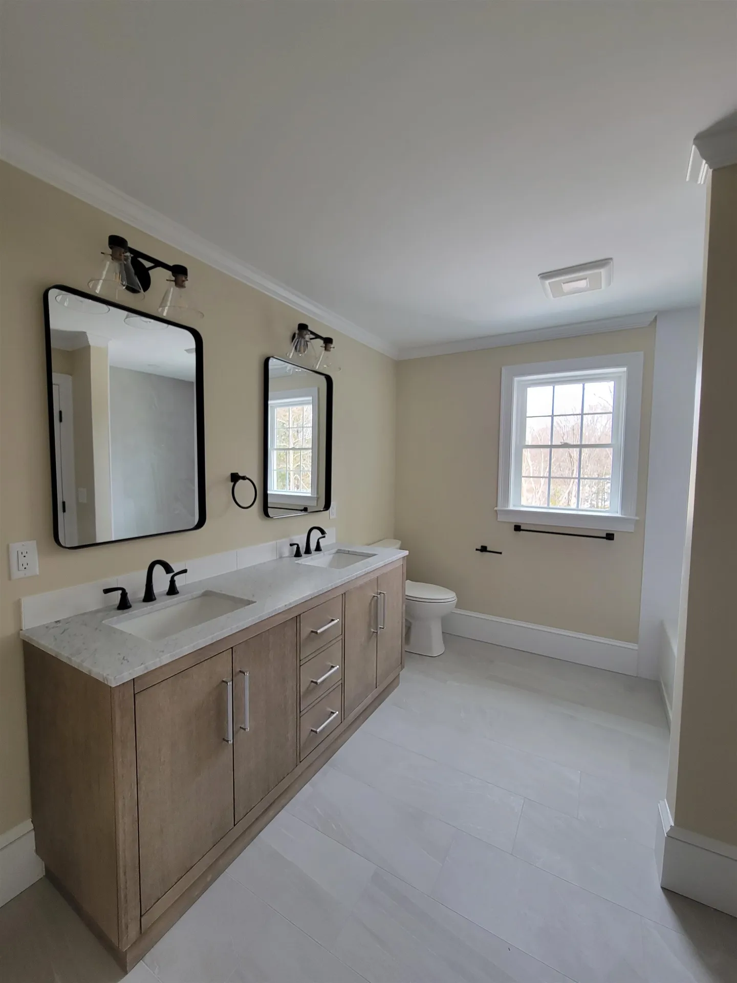 12 Zeland Drive Dover NH 03820