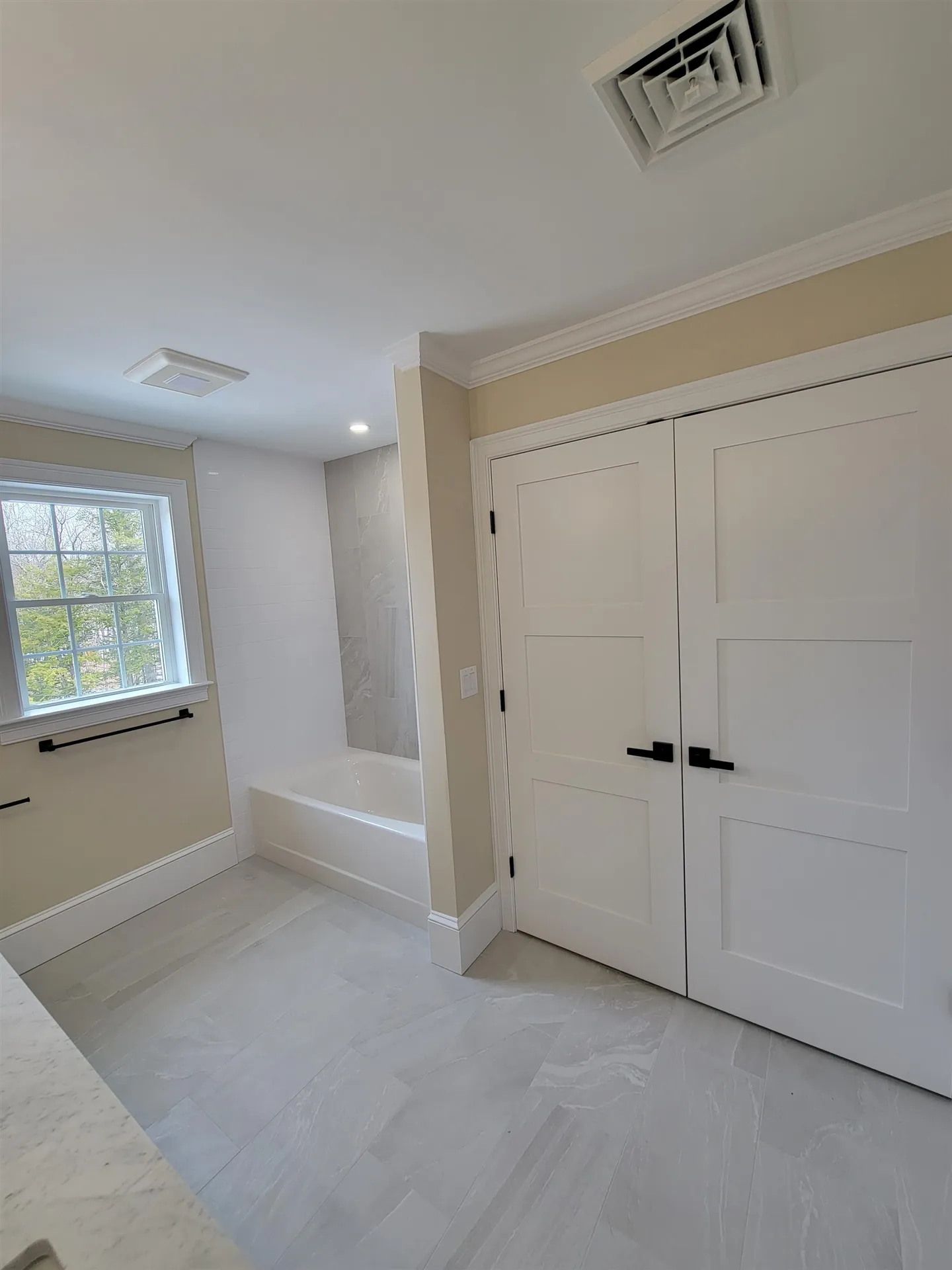 12 Zeland Drive Dover NH 03820