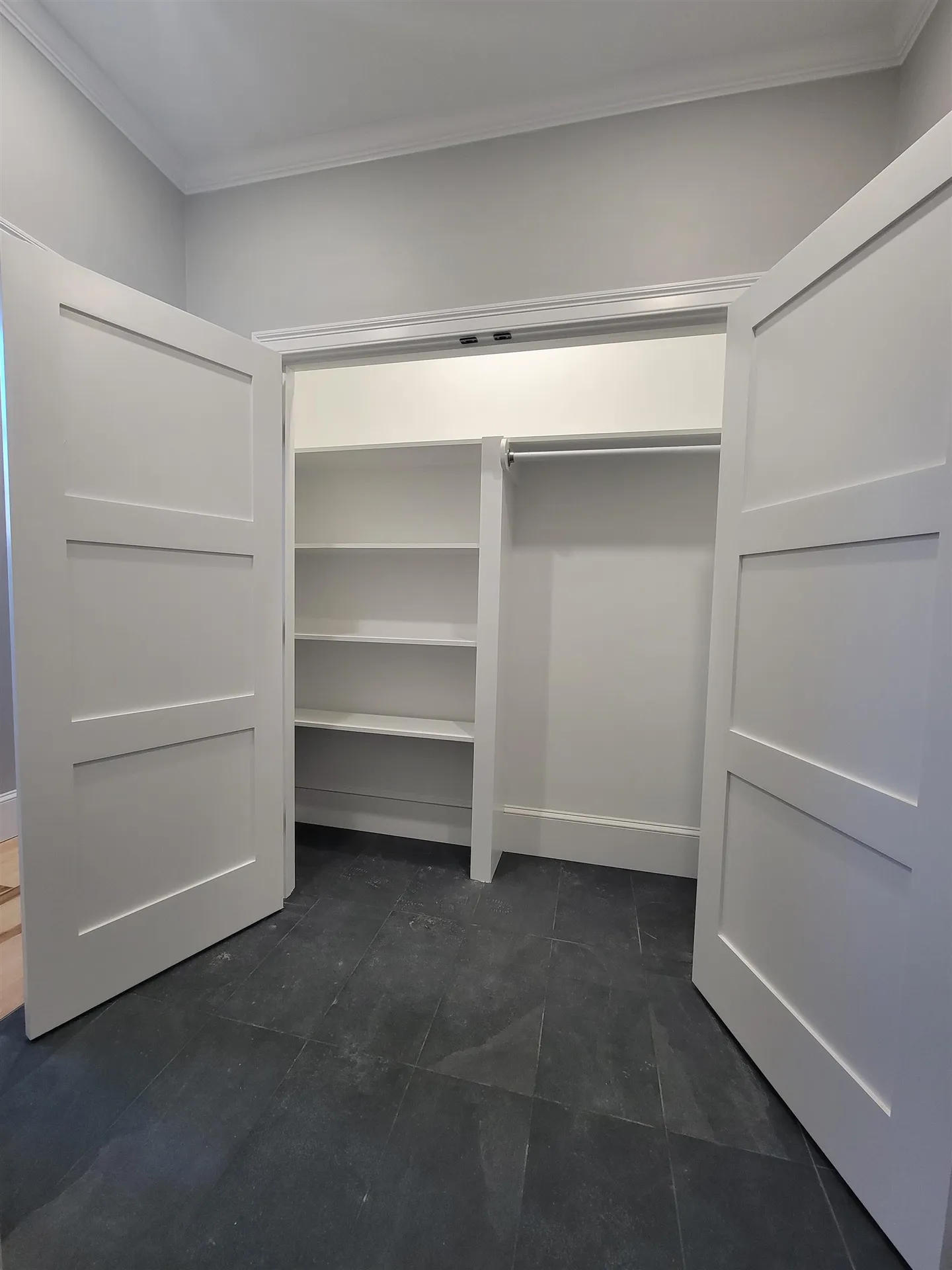 12 Zeland Drive Dover NH 03820