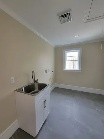 12 Zeland Drive Dover NH 03820