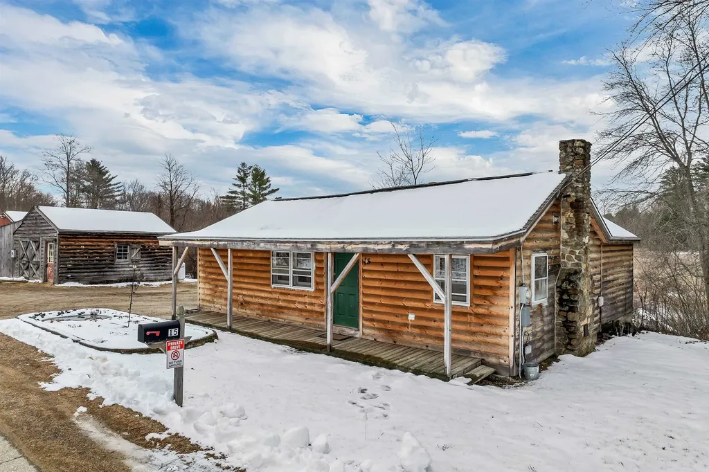15 Noyes Road Tilton NH 03246