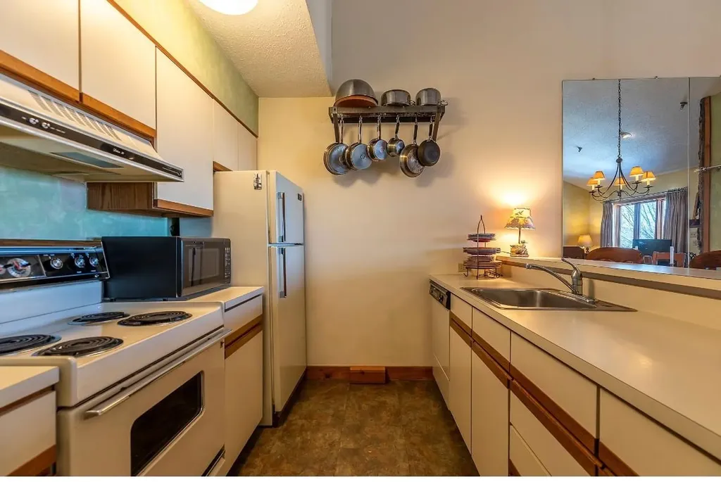 16 Ober Tal Drive Stratton VT 05155