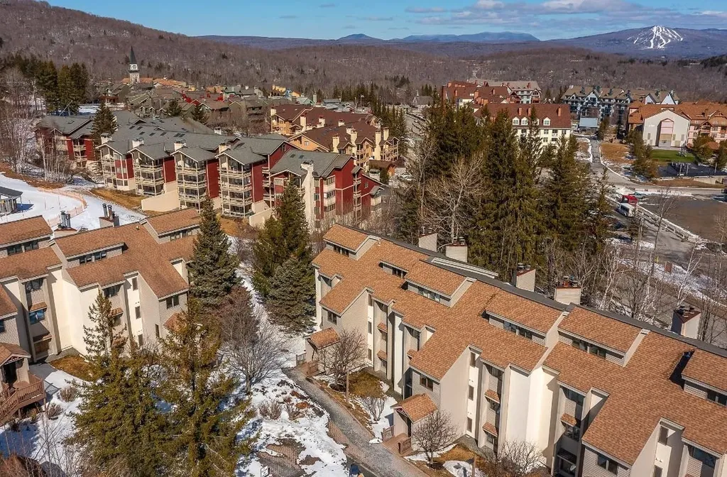 16 Ober Tal Drive Stratton VT 05155