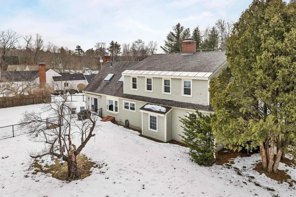 331 Shore Drive Laconia NH 03246