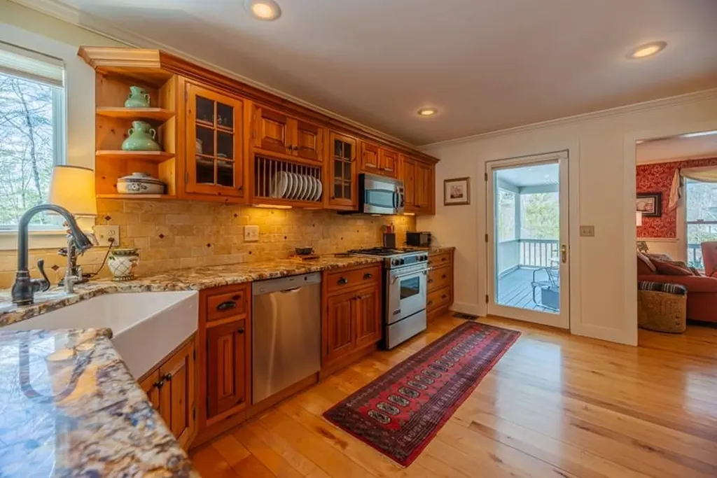 255 Mending Walls Road Manchester VT 05255