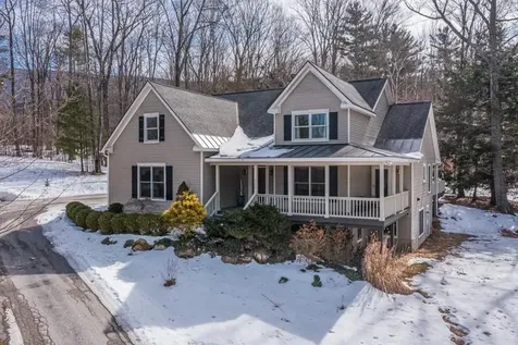 255 Mending Walls Road Manchester VT 05255