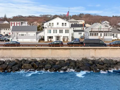 753 Ocean Boulevard Hampton NH 03842