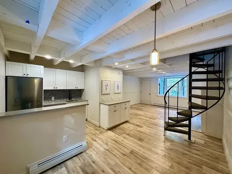 574 Willard Road Hartford VT 05059