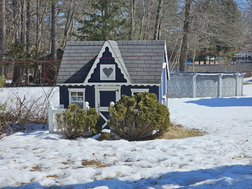 31 Trowbridge Road Keene NH 03431