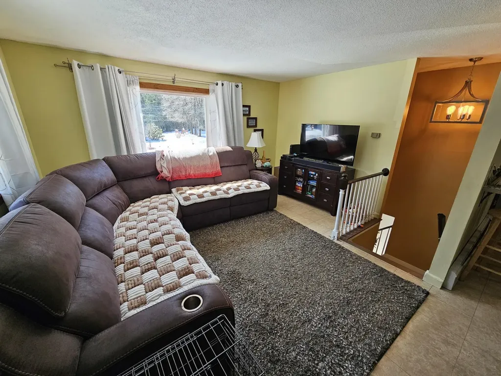 31 Trowbridge Road Keene NH 03431