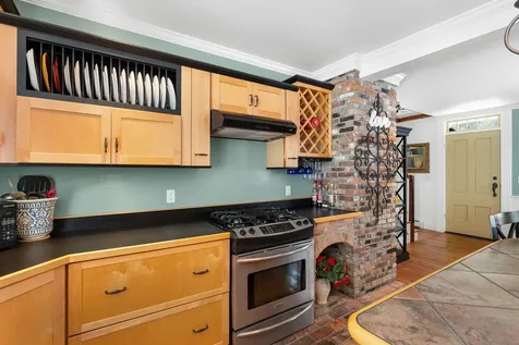 2613 Route 25a Orford NH 03777