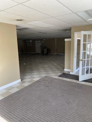 23 Foundry Avenue Meredith NH 03253